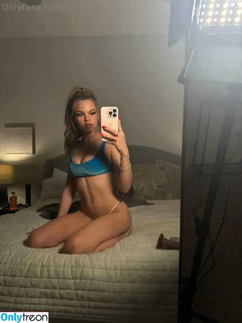 itsjadebri nude photo #0089 (itsjadej_)
