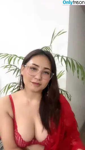 itsjanaa / Jana2.0 🇳🇵 / itsjanaa_ / itsjanababy nude photo #0005