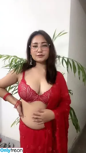 itsjanaa / Jana2.0 🇳🇵 / itsjanaa_ / itsjanababy nude photo #0008