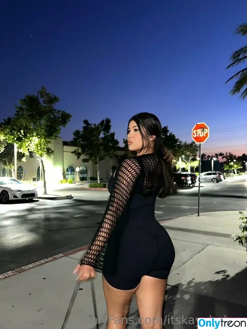 Itskayybabyy nude photo #0011 (Iamkarlalara / itskayybabyy_)