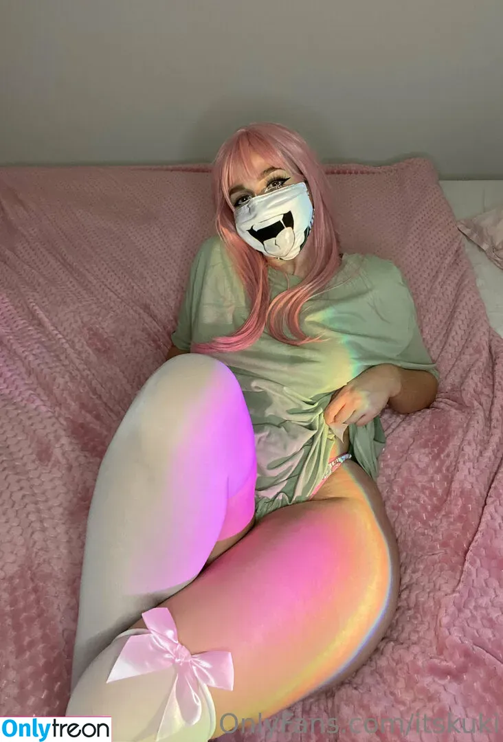 itskuki nude photo #0012 (oopsie_itskuki)