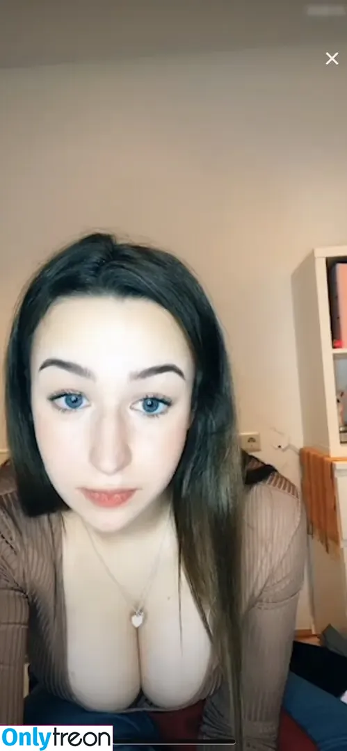 Itslaura.lyy nude photo #0018 (Itslaura.lyy)