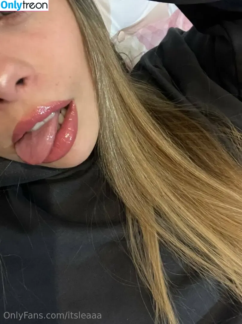 itsleaaa nude photo #0019 (itsleaaa)