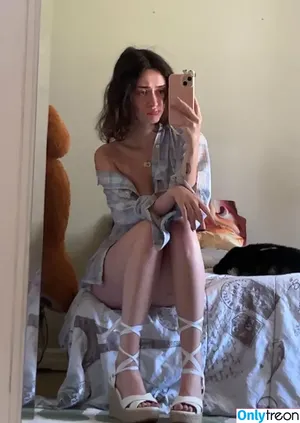 Itsmalic3 / Itsmalice nude photo #0212