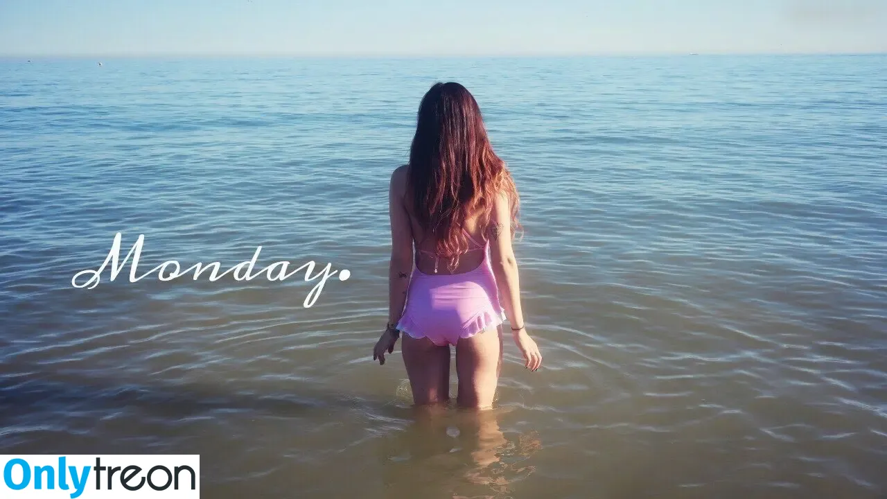 itsmarziapie голая photo #0002 (itsmarziapie)