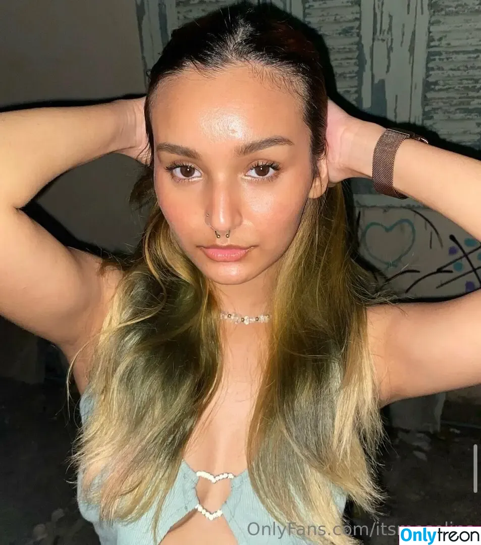 itsmeselina голая photo #0011 (asiaselenareels02 / selinaaa)