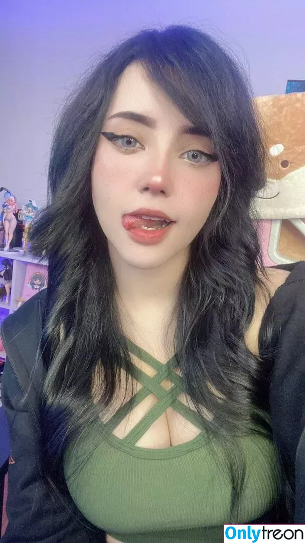 Itsmidna голая photo #0065 (Mirna Vegas / ashprincessmidna / itsmidnaa)