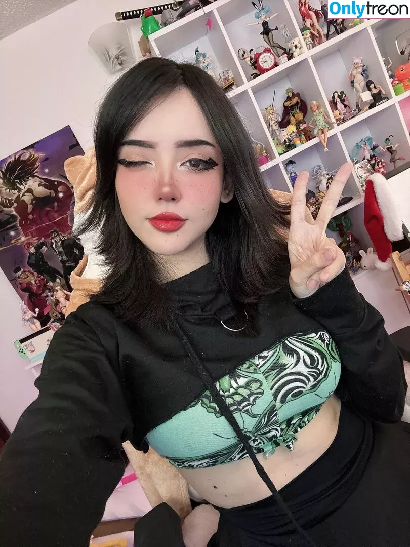 Itsmidna голая photo #0125 (Mirna Vegas / ashprincessmidna / itsmidnaa)