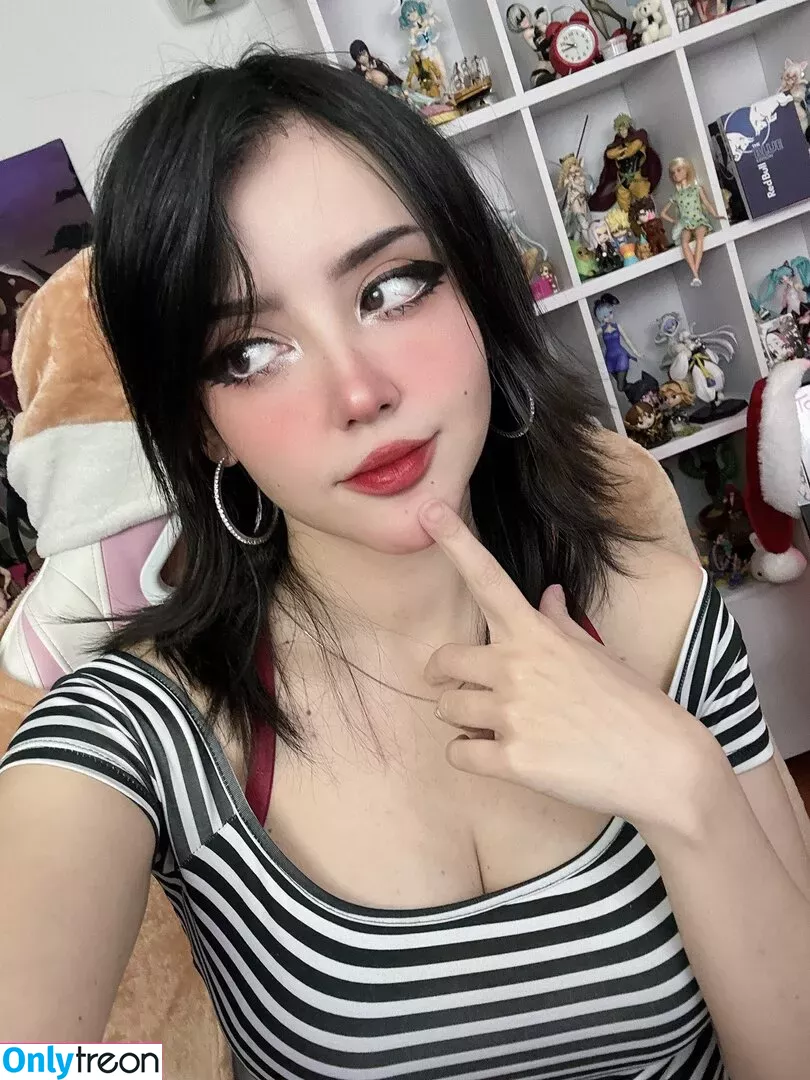 Itsmidna голая photo #0128 (Mirna Vegas / ashprincessmidna / itsmidnaa)