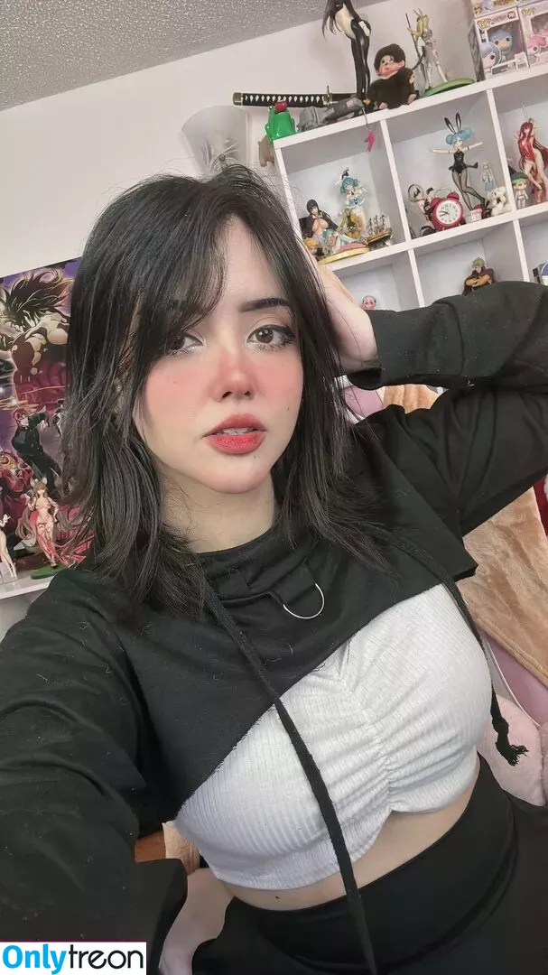 Itsmidna голая photo #0130 (Mirna Vegas / ashprincessmidna / itsmidnaa)