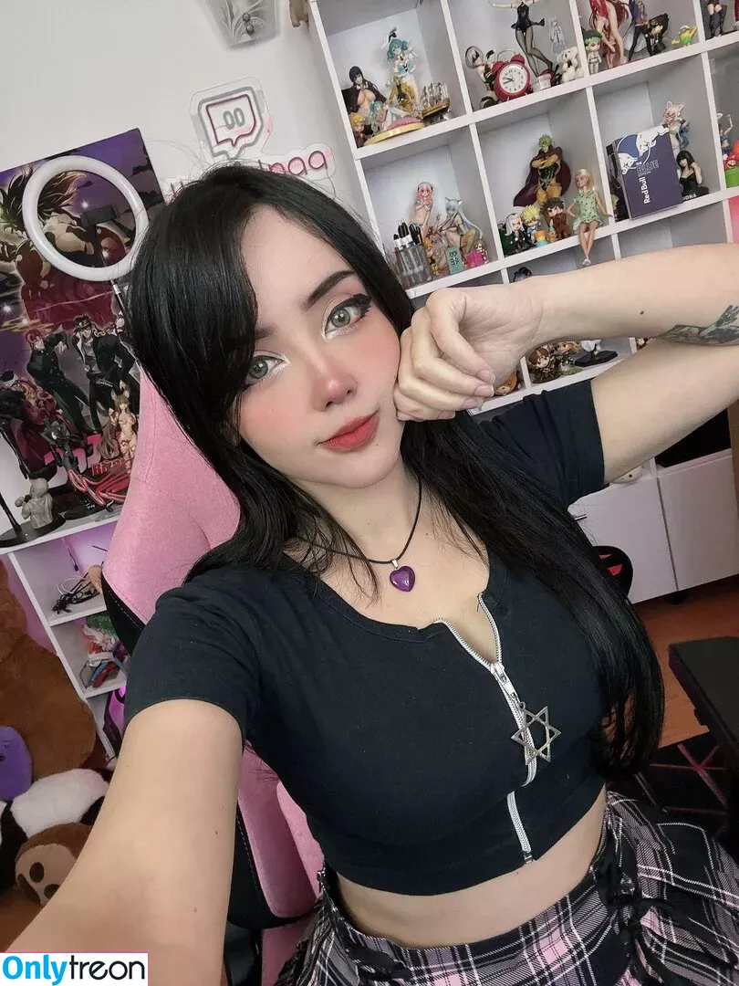Itsmidna голая photo #0132 (Mirna Vegas / ashprincessmidna / itsmidnaa)