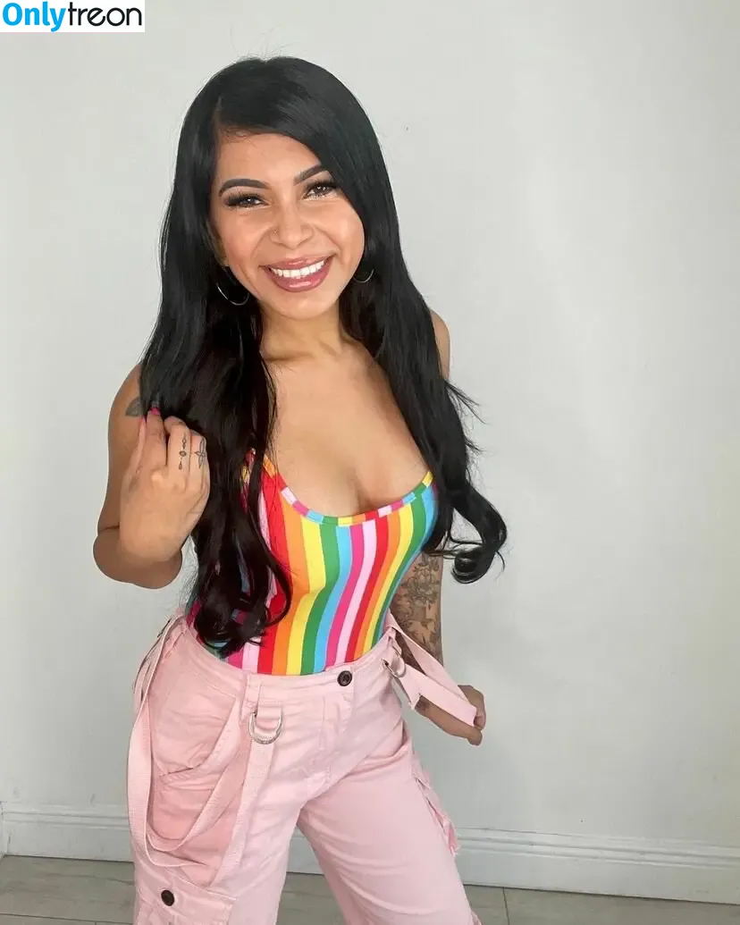 itsPattyG nude photo #0001 (itspatty_g / thickandbusty1)