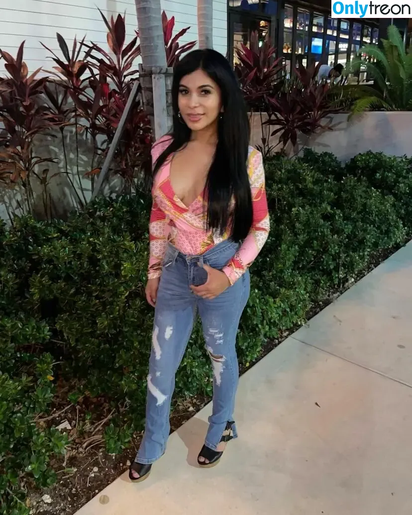 itsPattyG nude photo #0010 (itspatty_g / thickandbusty1)