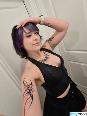 Itsqueenmanda nude photo #0306