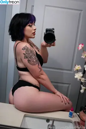 Itsqueenmanda nude photo #0312