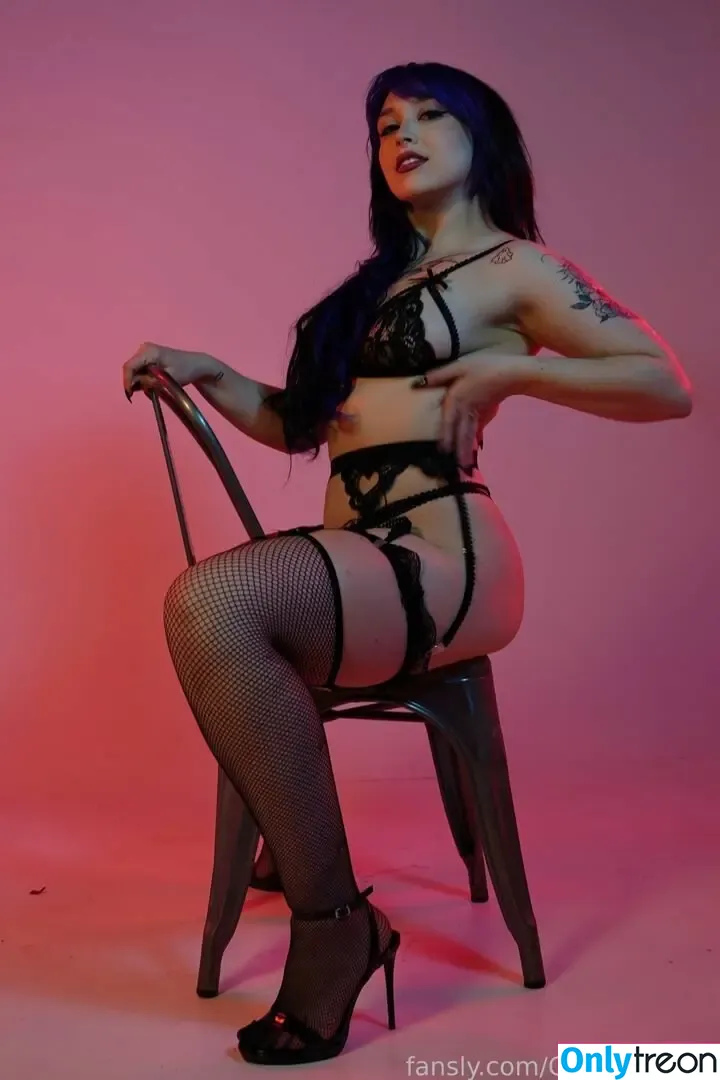Itsqueenmanda nude photo #0218 (Itsqueenmanda)