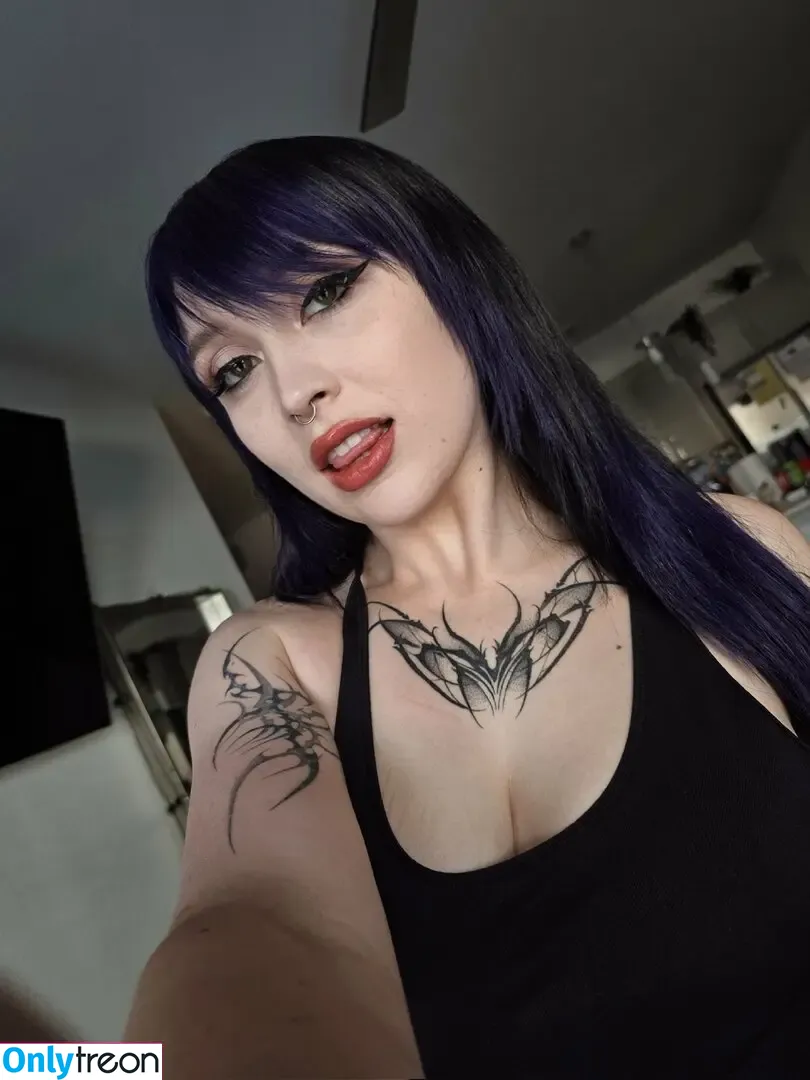 Itsqueenmanda nude photo #0225 (Itsqueenmanda)