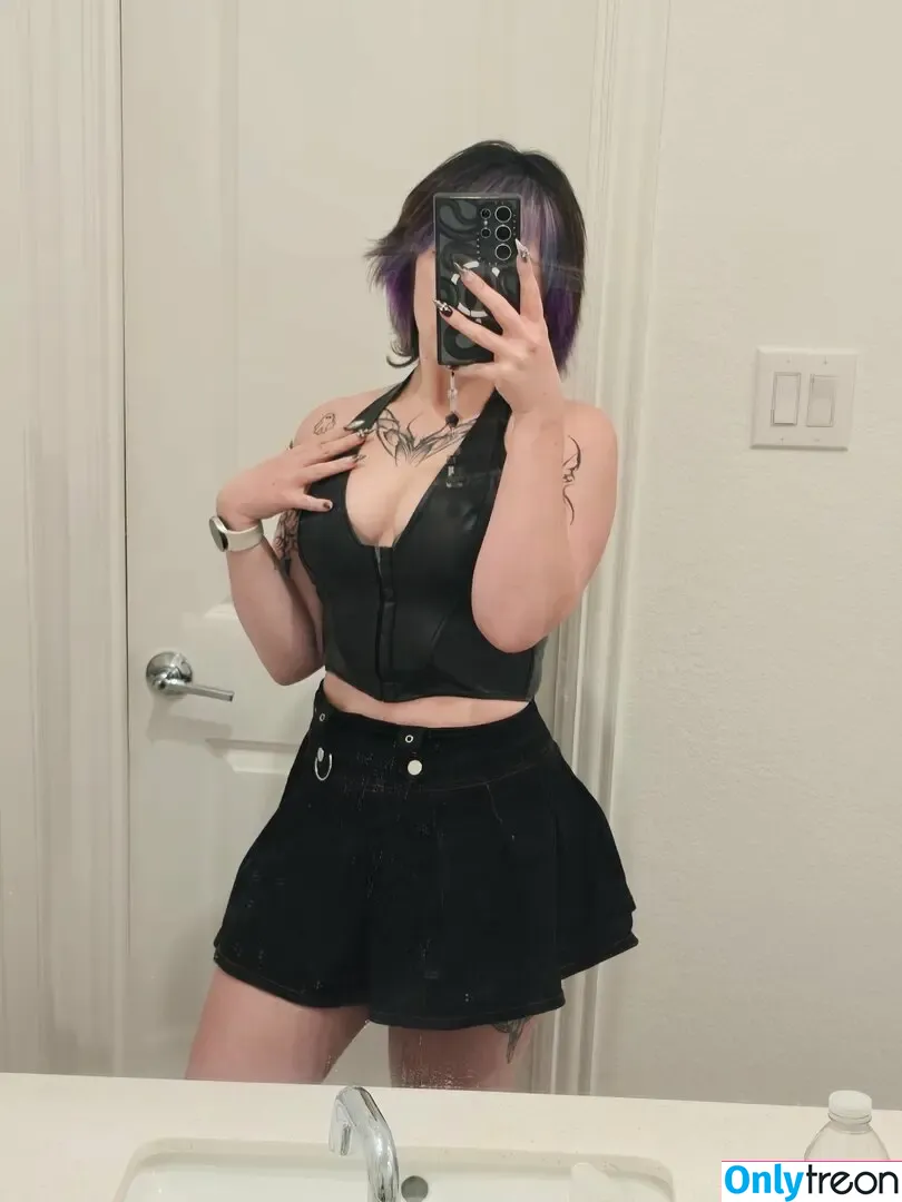 Itsqueenmanda nude photo #0305 (Itsqueenmanda)