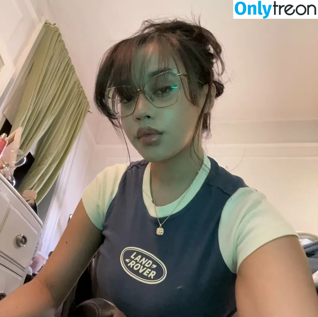 itsqueennovaa nude photo #0045 (OFTV)