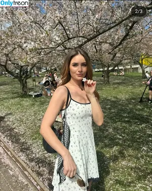 itsSky / itsSkyLOL nude photo #0091