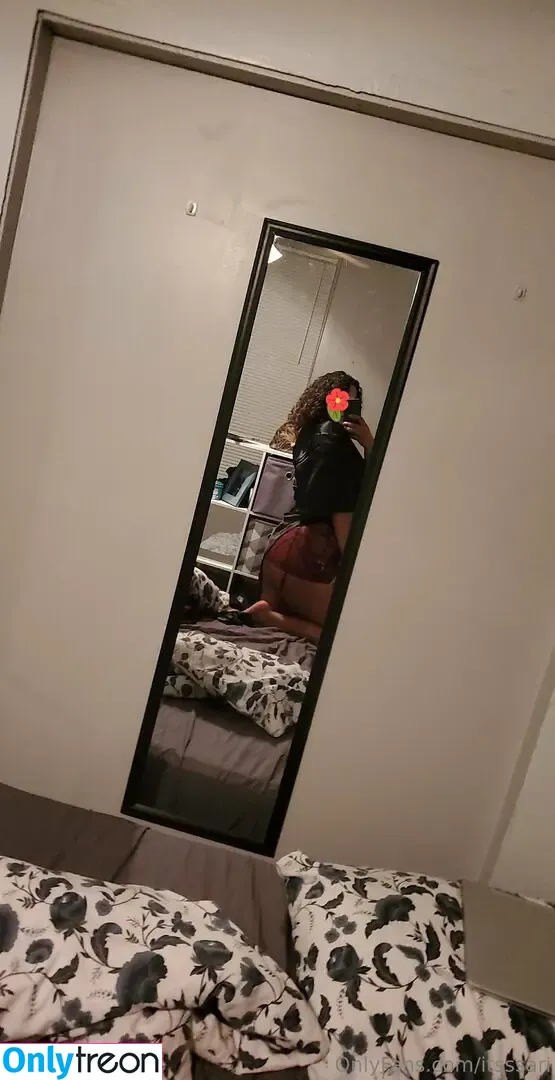 itsssari nude photo #0023 (itsss.ari__)