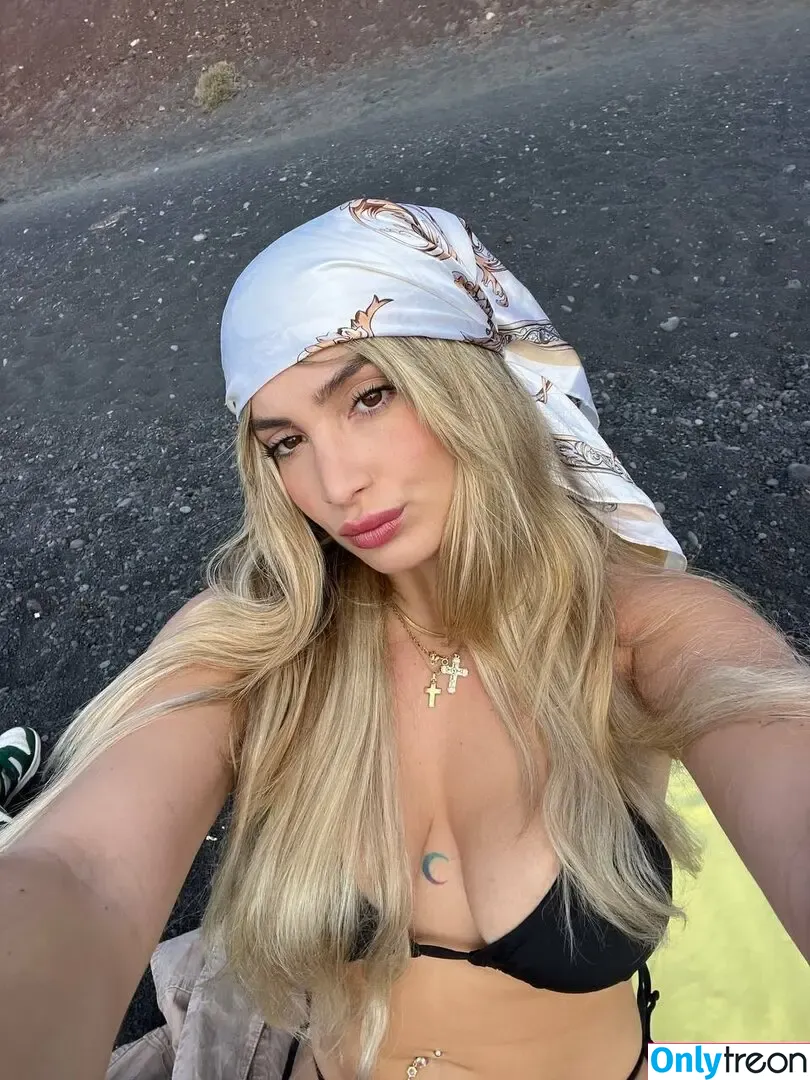 itssschloeee голая photo #0032 (itssschloeee)