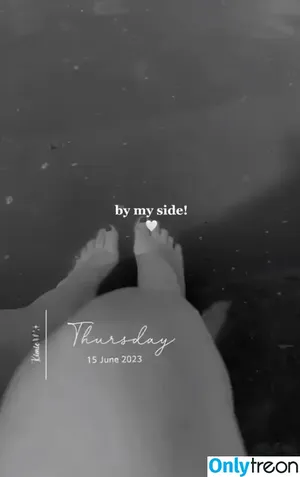  nude photo #0001