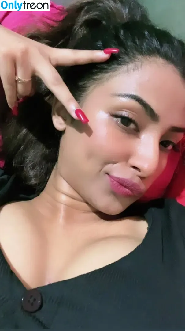 itz_me_saheli_official nude photo #0013 (Saheli Halder)