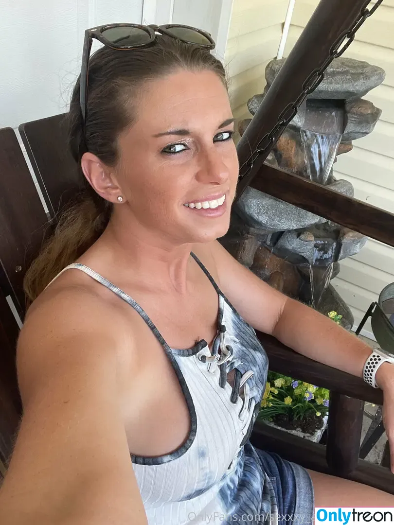 itzmissashfree nude photo #0037 (freerangefemale)