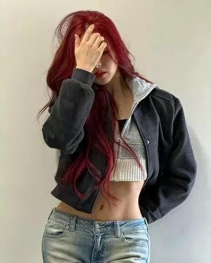 itzy.all.in.us / Shin Yu Na / Yuna ITZY / 유나 nude photo #0128