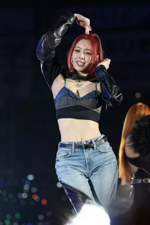itzy.all.in.us / Shin Yu Na / Yuna ITZY / 유나 nude photo #0136