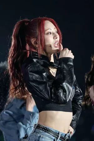 itzy.all.in.us / Shin Yu Na / Yuna ITZY / 유나 nude photo #0145