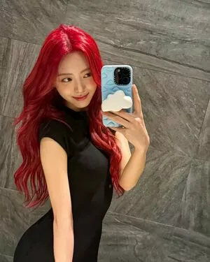 itzy.all.in.us / Shin Yu Na / Yuna ITZY / 유나 nude photo #0166