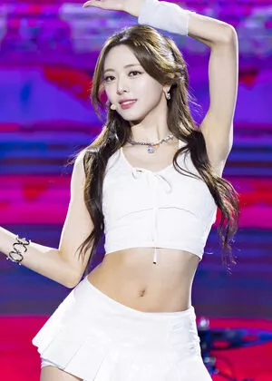 itzy.all.in.us / Shin Yu Na / Yuna ITZY / 유나 nude photo #0207