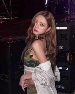 itzy.all.in.us / Shin Yu Na / Yuna ITZY / 유나 nude photo #0224