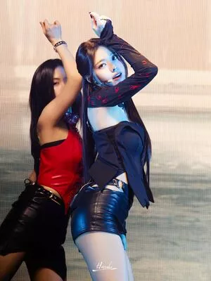 itzy.all.in.us / Shin Yu Na / Yuna ITZY / 유나 nude photo #0266