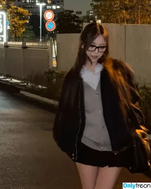 itzy.all.in.us / Shin Yu Na / Yuna ITZY / 유나 nude photo #0289