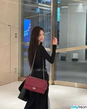 itzy.all.in.us / Shin Yu Na / Yuna ITZY / 유나 nude photo #0320
