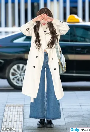 itzy.all.in.us / Shin Yu Na / Yuna ITZY / 유나 nude photo #0330