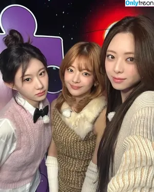 itzy.all.in.us / Shin Yu Na / Yuna ITZY / 유나 nude photo #0405