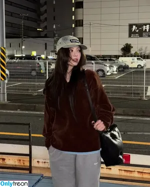 itzy.all.in.us / Shin Yu Na / Yuna ITZY / 유나 nude photo #0417