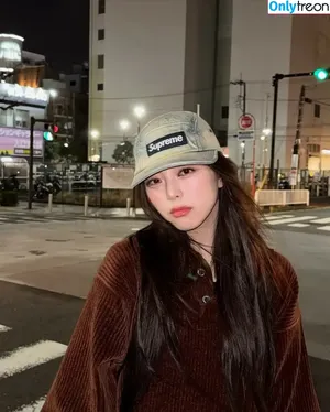 itzy.all.in.us / Shin Yu Na / Yuna ITZY / 유나 nude photo #0419