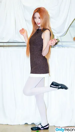 itzy.all.in.us / Shin Yu Na / Yuna ITZY / 유나 nude photo #0443