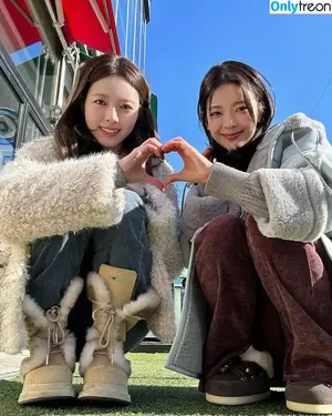 itzy.all.in.us / Shin Yu Na / Yuna ITZY / 유나 фото голая #0488