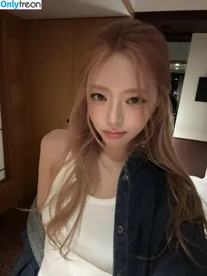 itzy.all.in.us / Shin Yu Na / Yuna ITZY / 유나 фото голая #0516