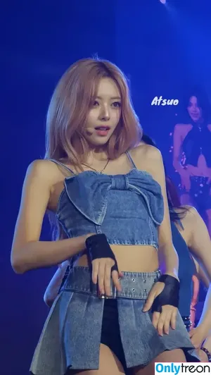 itzy.all.in.us / Shin Yu Na / Yuna ITZY / 유나 фото голая #0542