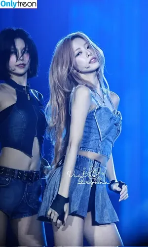 itzy.all.in.us / Shin Yu Na / Yuna ITZY / 유나 фото голая #0543