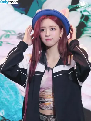 itzy.all.in.us / Shin Yu Na / Yuna ITZY / 유나 фото голая #0858