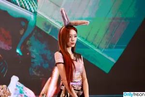 itzy.all.in.us / Shin Yu Na / Yuna ITZY / 유나 фото голая #0860