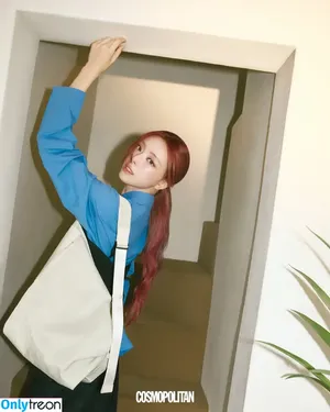 itzy.all.in.us / Shin Yu Na / Yuna ITZY / 유나 фото голая #0870